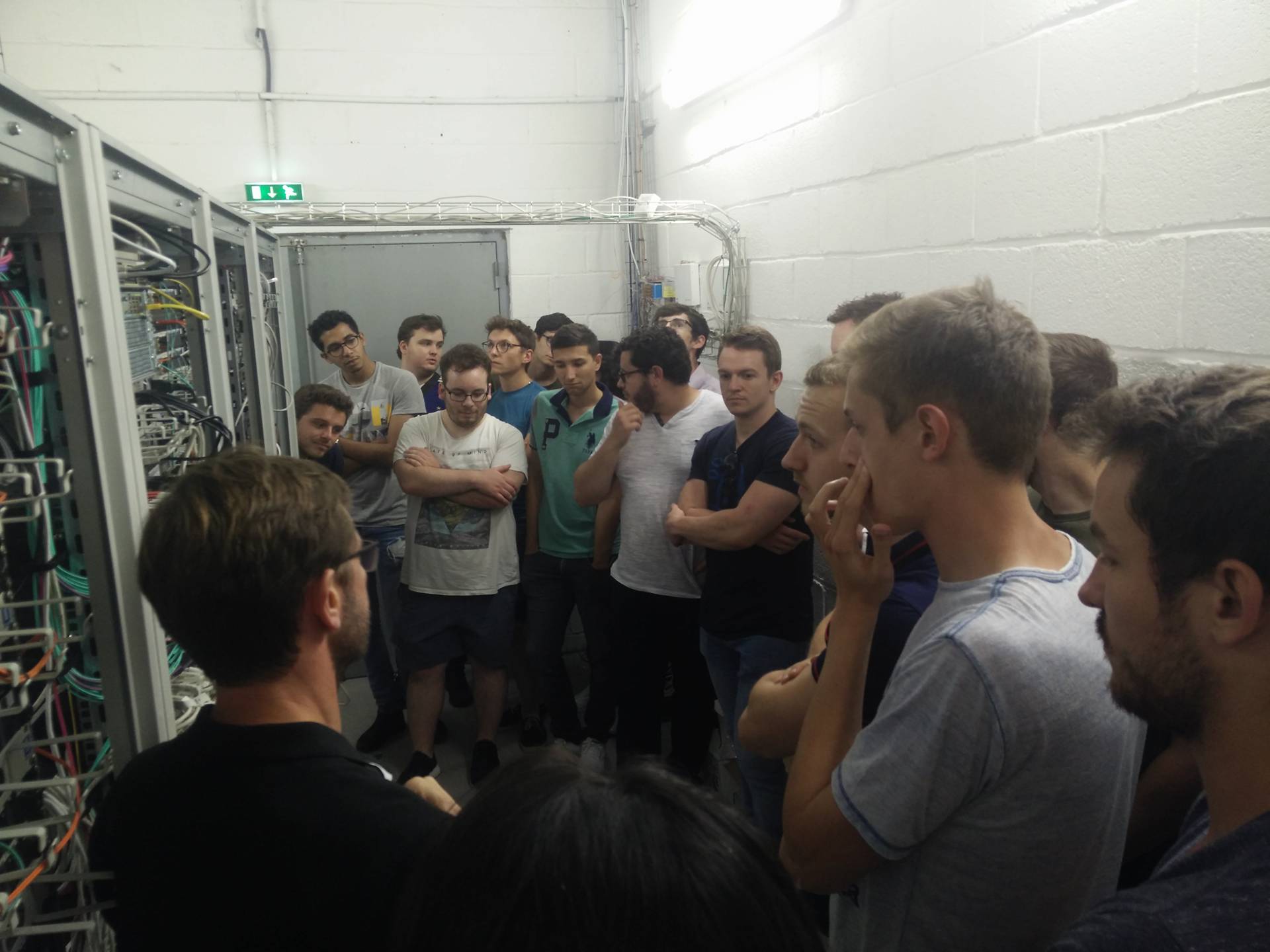 SORTIE PRO : Nos étudiants de la TECH School découvrent les coulisses de BTWIN Village !