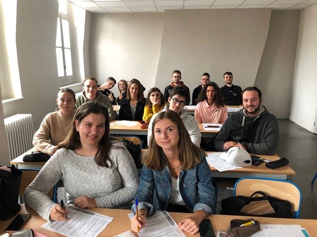 Les étudiants en Bachelor Design 2e année